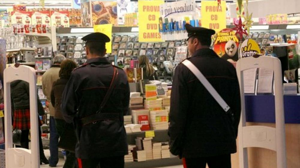 supermercato carabinieri