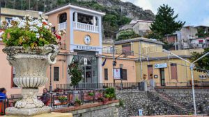 Sede del Comune di Roccafiorita (foto sicilianews24.it) - Teleone.it