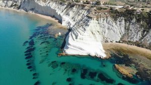 Il magico luogo visto dall'alto (foto lavalledeitempli) - teleone.it