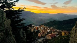 Il panorama dal Castello (foto italiachecambia.org) - teleone.it