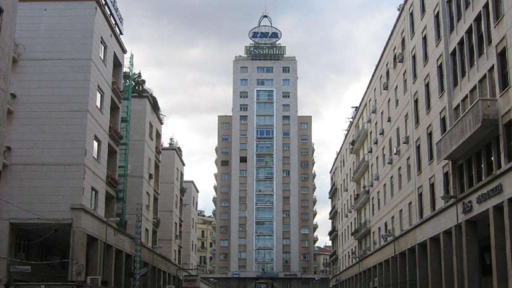 Palazzo Ina grattacielo Palermo (foto wikipedia) - teleone.it