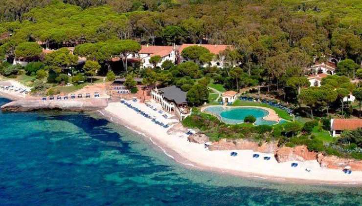 location trasmissione tv temptation island (foto nuovasardegna) - teleone.it