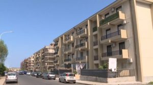 catania palazzina sparo